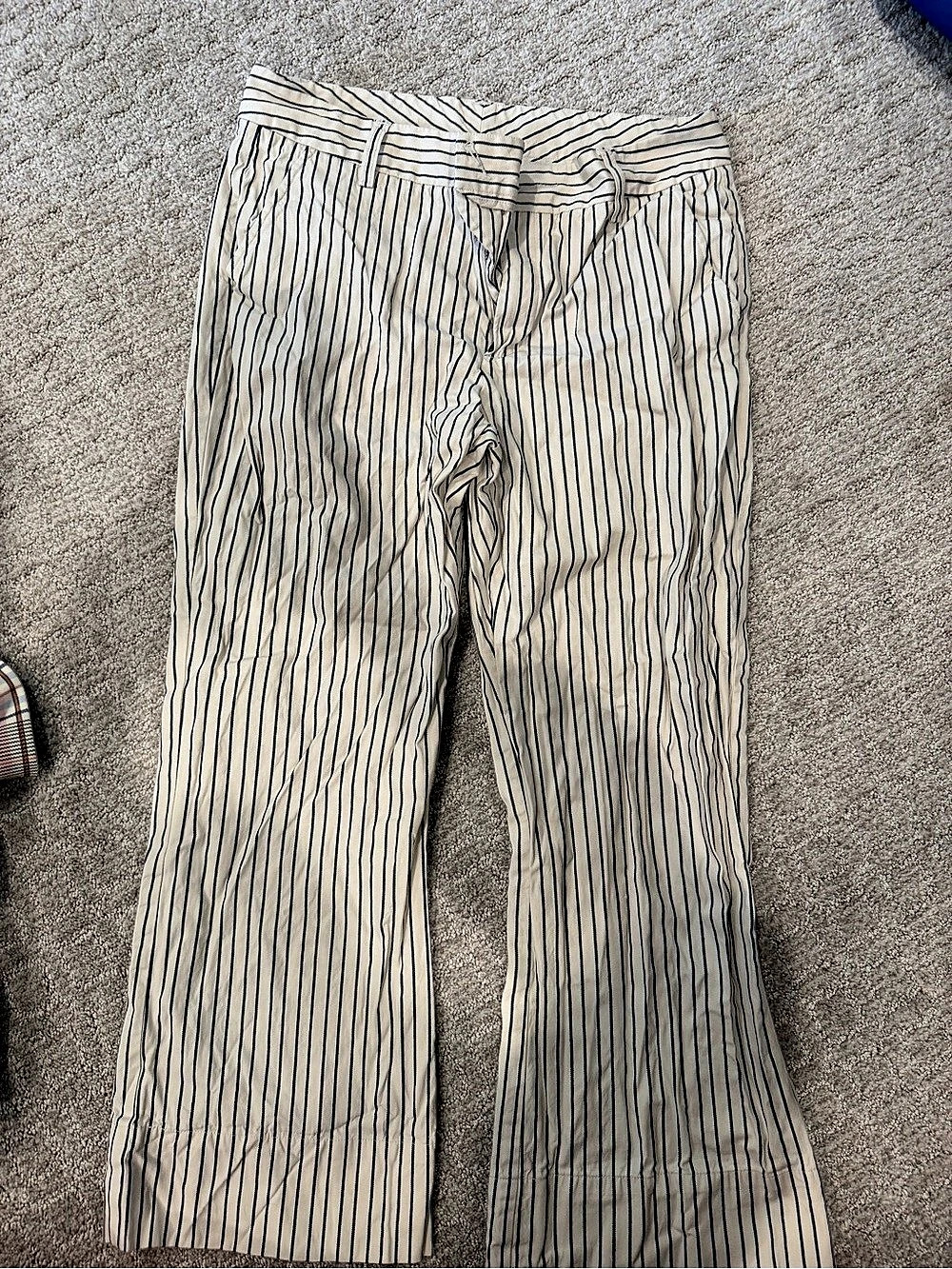 Cabi Tick Tock Crop Pant Striped Flare Pants White & Blue Size 6